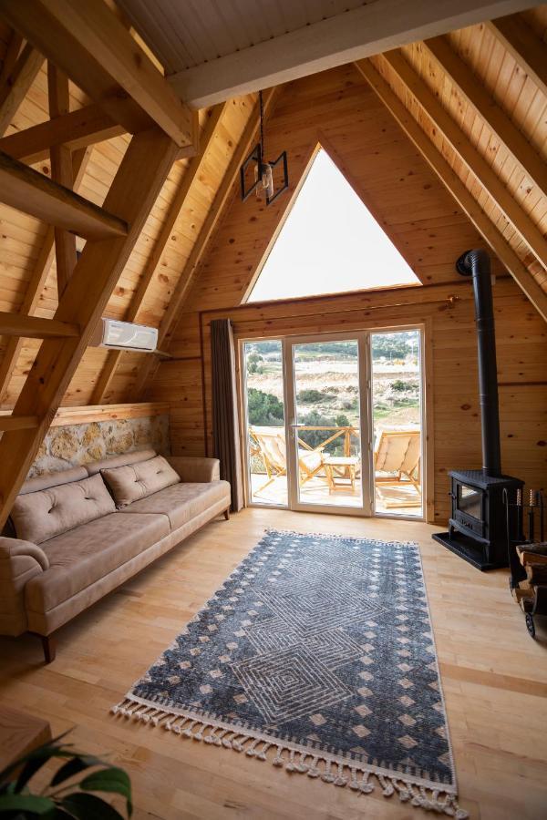 Gaia Bungalows Foça Bagian luar foto